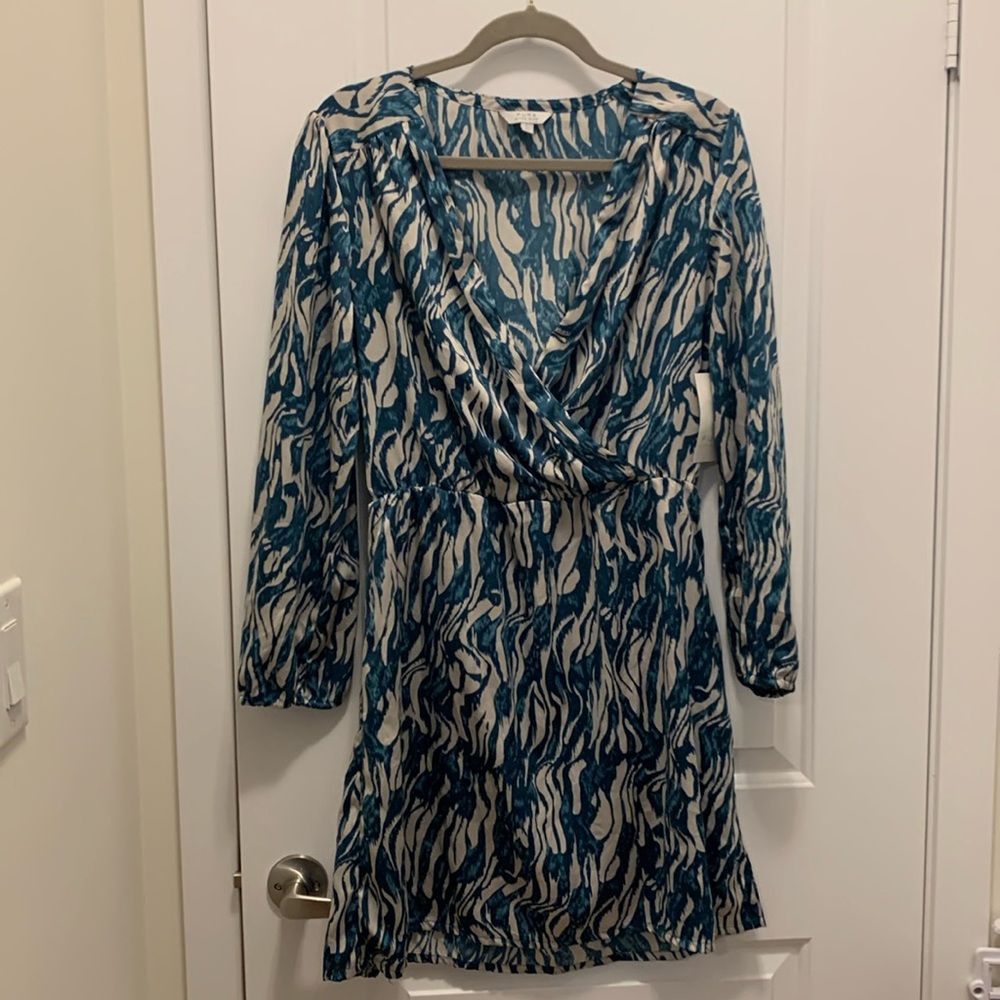 NWT Rare silk Alfred Sung L Dress